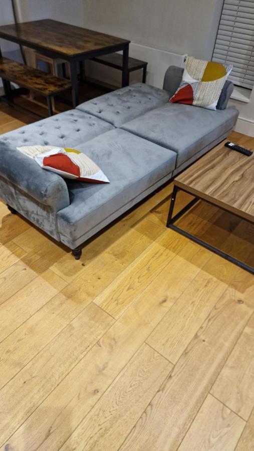 London City Apartment One 일링 외부 사진