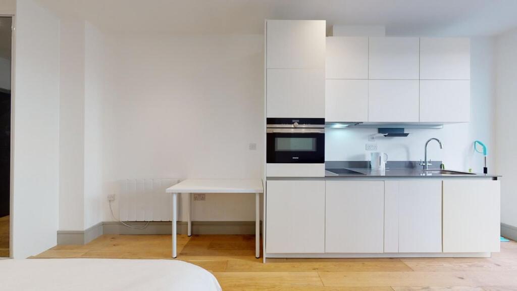London City Apartment One 일링 외부 사진